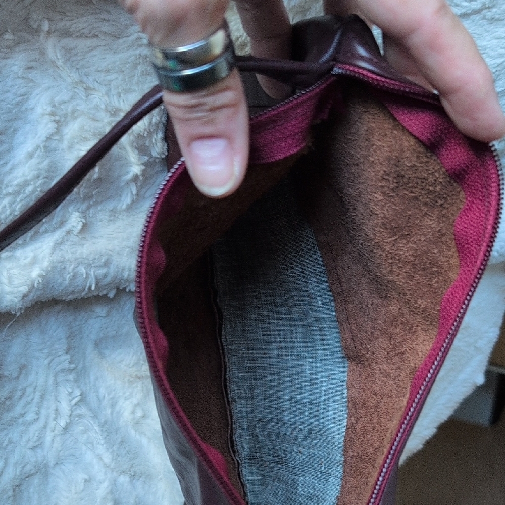 Vintage Liberty Belle Burgundy Leather Bag NWOT - Picture 4 of 9